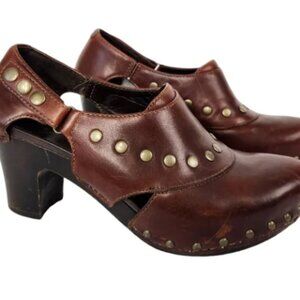 Dansko Ryder Clogs Womens Eur 37 US 6.5-7 Brown Stud Leather Shoe